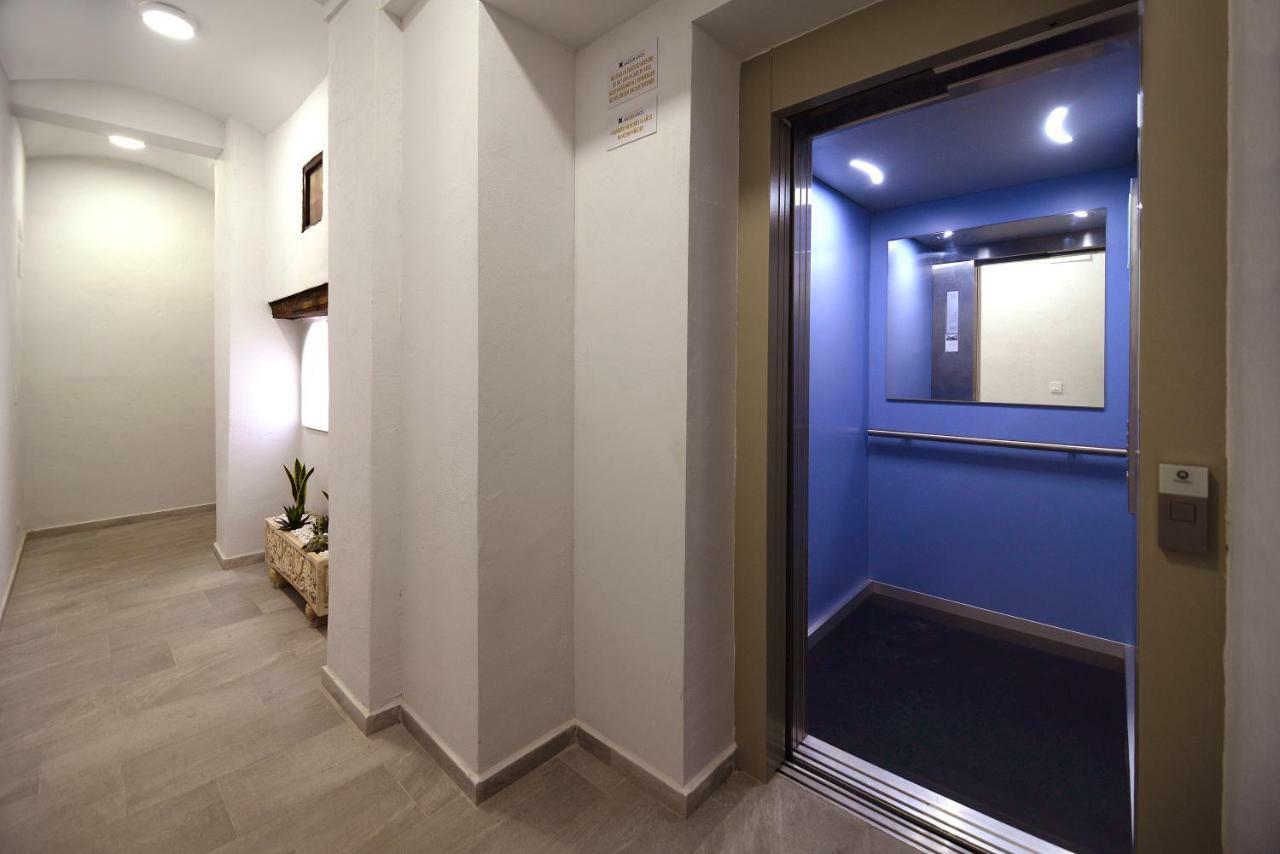 Hostal Palacete De Los Arcedianos Tarazona Buitenkant foto
